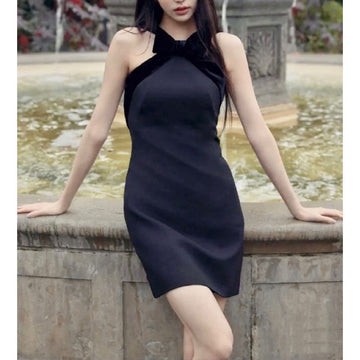 Hanging neck backless dress velvet stitching black slim slim bow decoration all-match