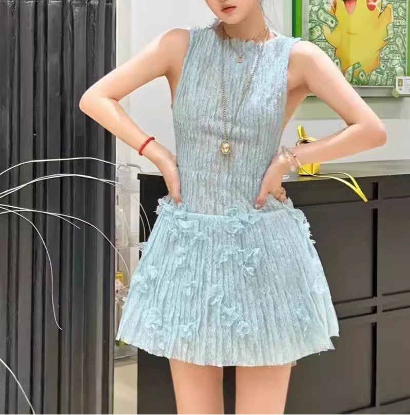 Sleeveless Waist-Cinching Heavy Craft Socialite Pleated Short Dress