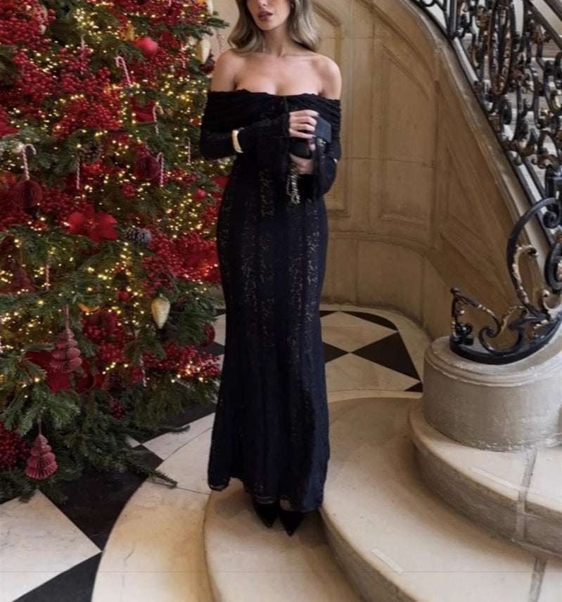 Gentle Off-Shoulder Lace Dress French Style Elegant Strapless Waist-Cinching Long Train Dress for Women